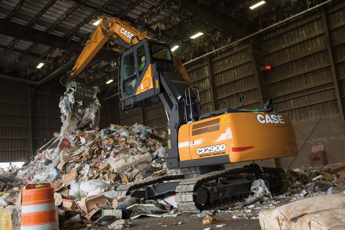 CX290D scrap loader/ material handler